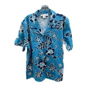 Alohawears men’s size L 100% cotton button up made in Hawaii shirt.